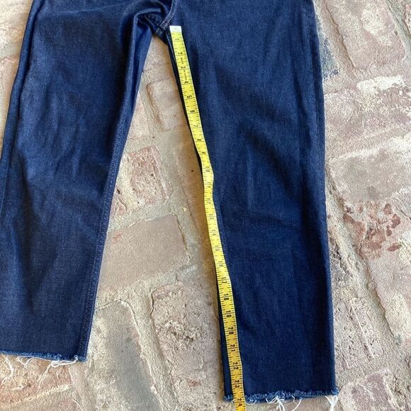 BDG Urban Outfitters AXYL High Rise Raw Hem Dark Wash Jeans Size 30 - Picture 9 of 14